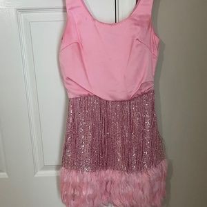 Pink cocktail dress with feathers